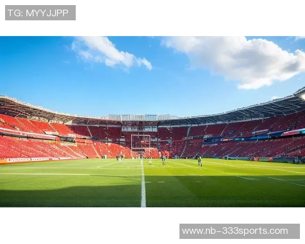 精彩足球好看壁纸推荐让你随时感受绿茵场上的激情与魅力