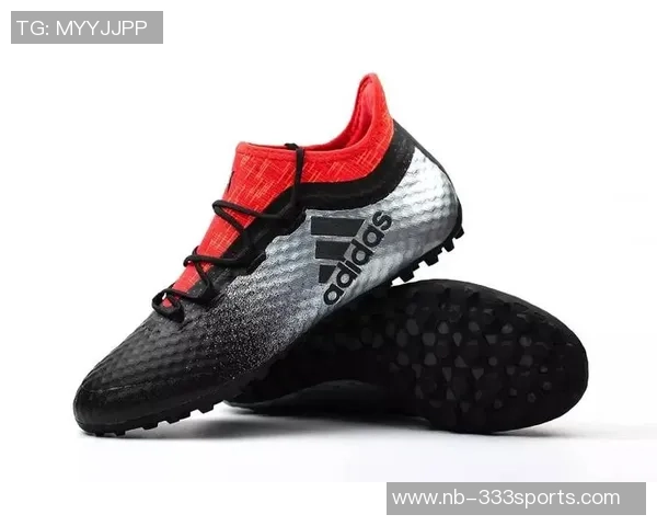 足球衣袜子的选择与搭配技巧助你提升球场表现与时尚感